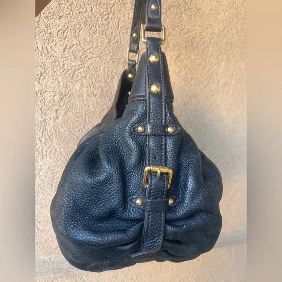 Louis Vuitton Black Shoulder Bag - Picture 7 of 12
